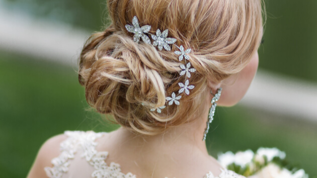 Hochsteckenfrisur Hochzeit